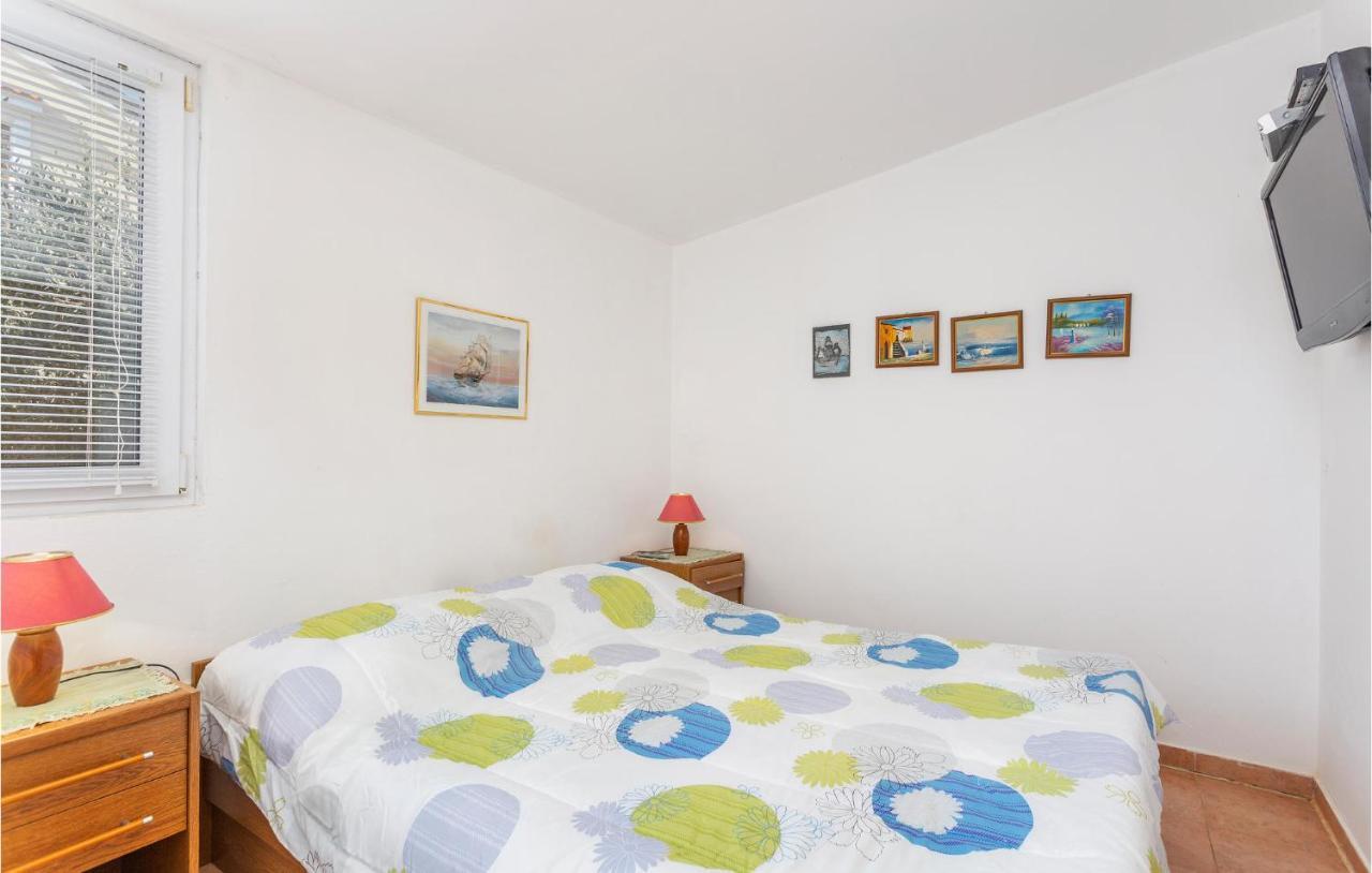 1 Bedroom Beautiful Apartment In Linardići Extérieur photo